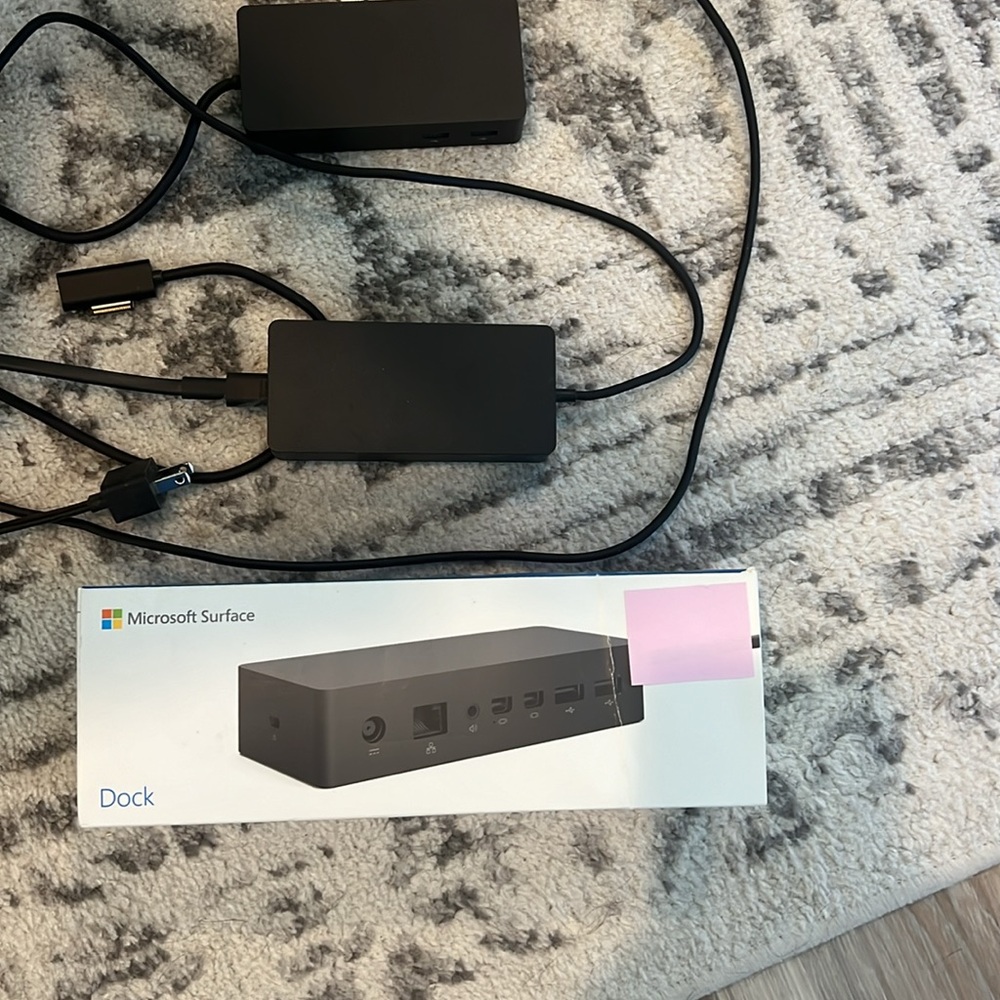 Microsoft surface dock - Picture 7 of 10